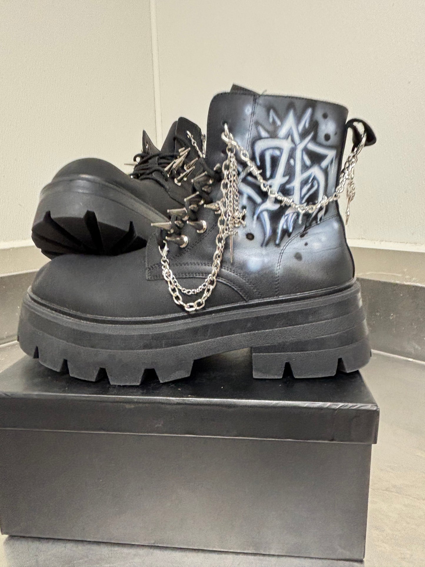 “Evil Winter” AirBrushed, Spiked & Chained Boot
